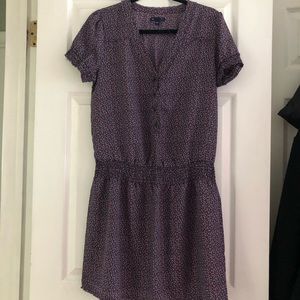 GAP printed dress with elastic dropped waist.